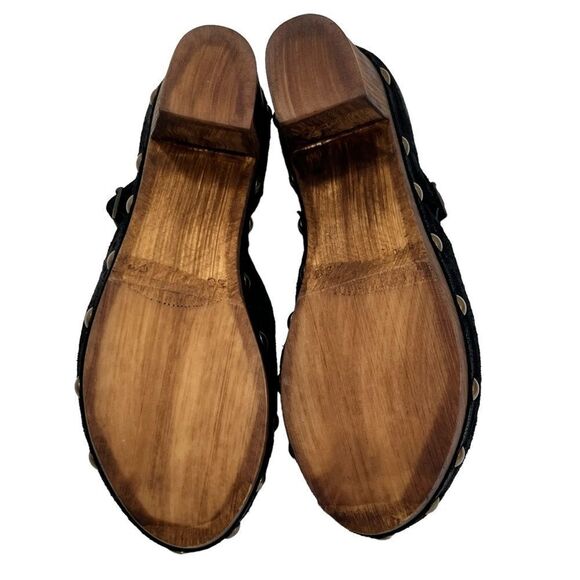 Eric Michael Black Wood Gigi Clog Sandals - Picture 15 of 16